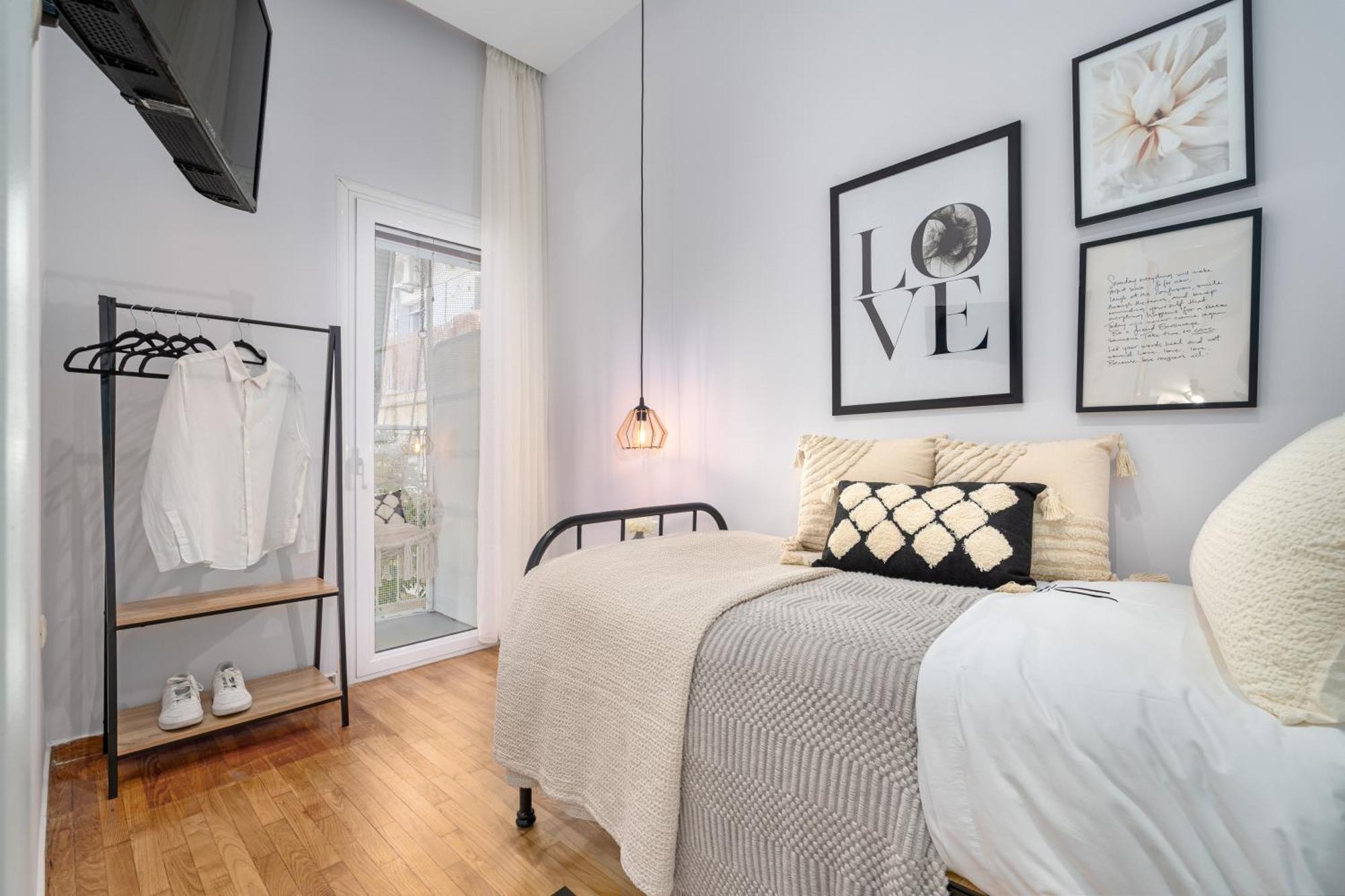 Unique Koukaki Three Bedroom Suite Атина Екстериор снимка